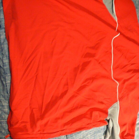 UNDER ARMOUR POLO SHIRT ORANGE,MEDIUM - Picture 3 of 3
